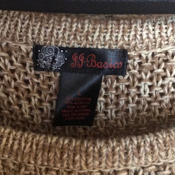 Sweater - Picture 2 of 2